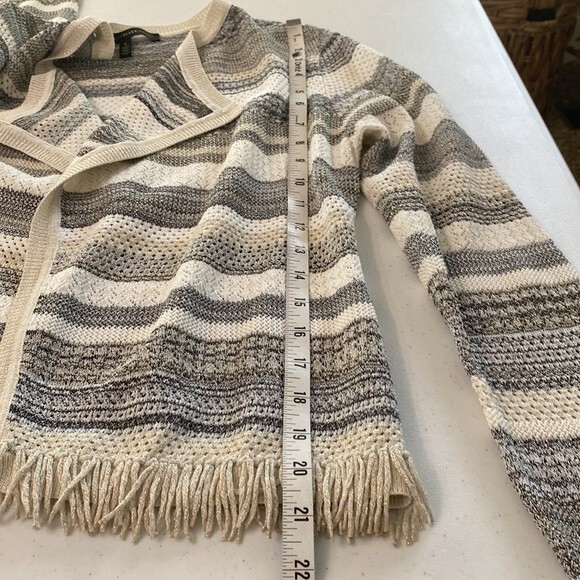 White House Black Market Striped Mix Stitch Sweater Jacket Cardigan Fringe Hem - Picture 13 of 16